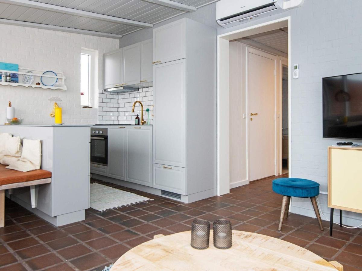 5 Person Holiday Home In Henne Henne Strand Εξωτερικό φωτογραφία