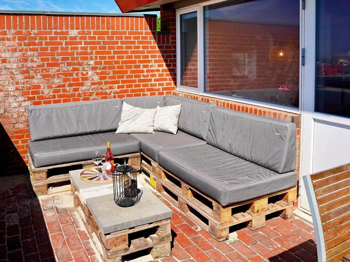 5 Person Holiday Home In Henne Henne Strand Εξωτερικό φωτογραφία