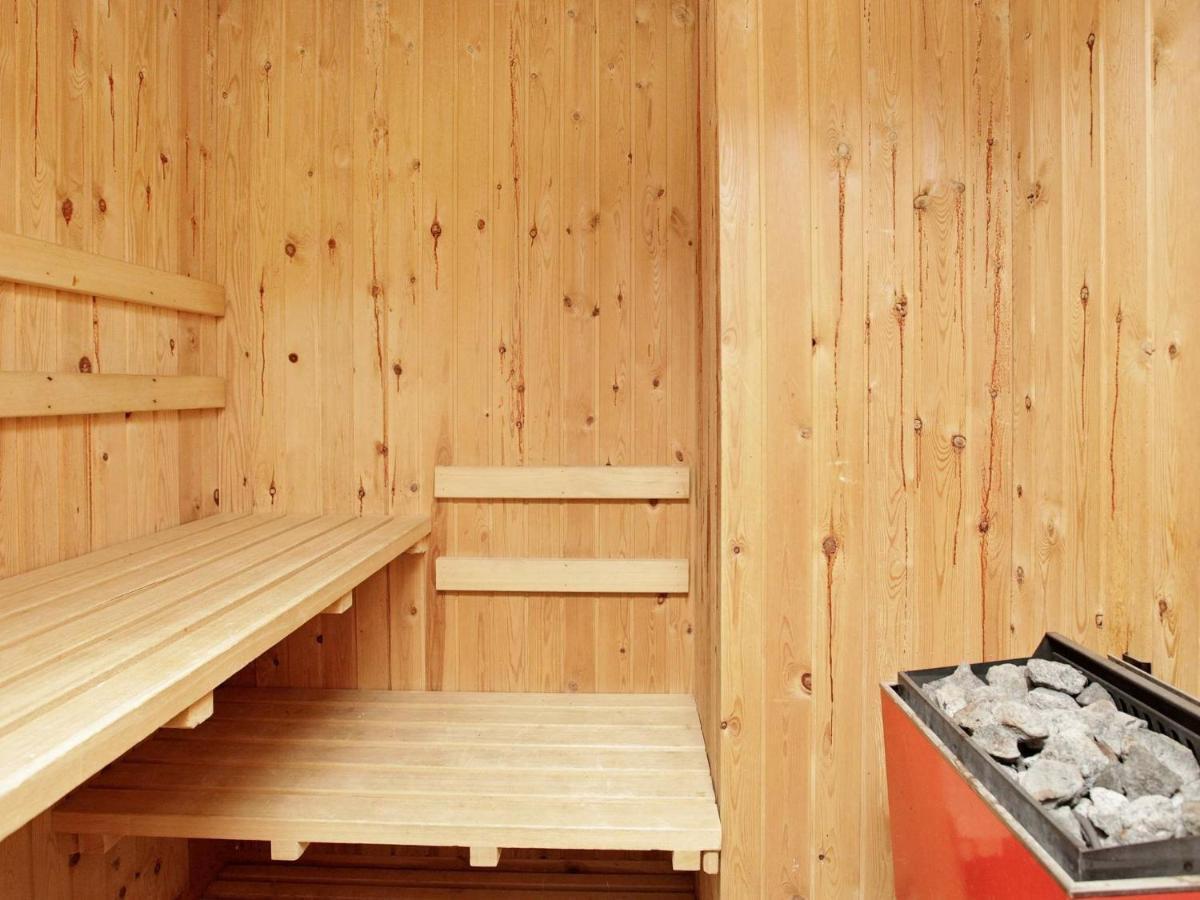 5 Person Holiday Home In Henne Henne Strand Εξωτερικό φωτογραφία
